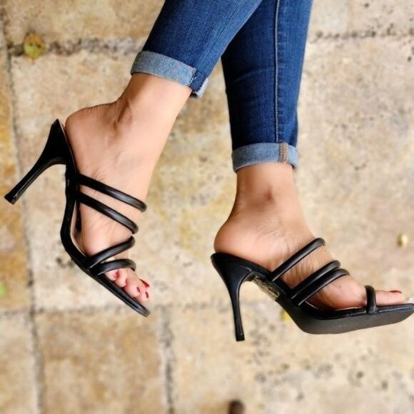 Black Square Toe Padded Strappy Heel Sandals - Picture 1 of 6